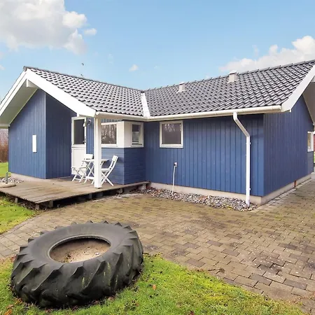 Thorke Holiday home