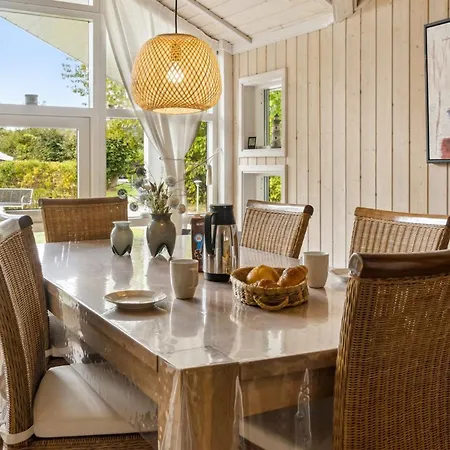 Thorke Holiday home Nysted