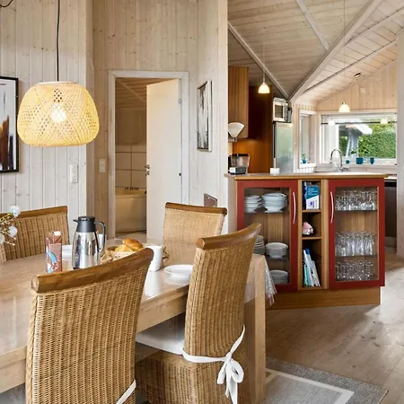Thorke - 200m From The Sea By Interhome Dom wakacyjny
