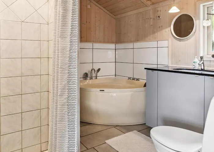 Thorke - 200m From The Sea By Interhome